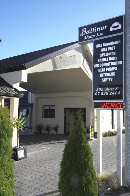 המילטון Ballinor Motor Inn מראה חיצוני תמונה