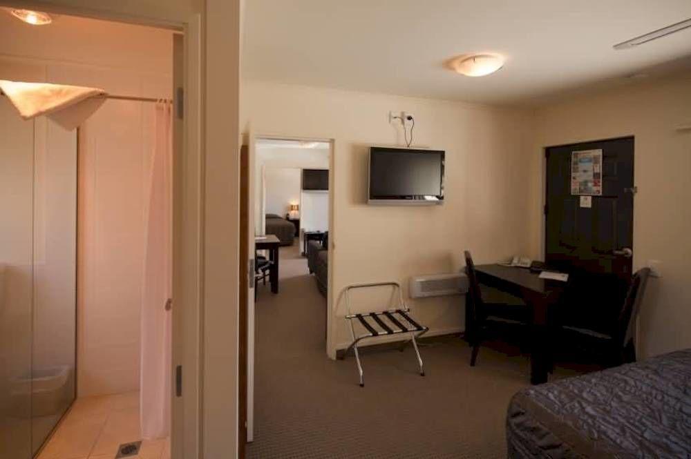 המילטון Ballinor Motor Inn מראה חיצוני תמונה