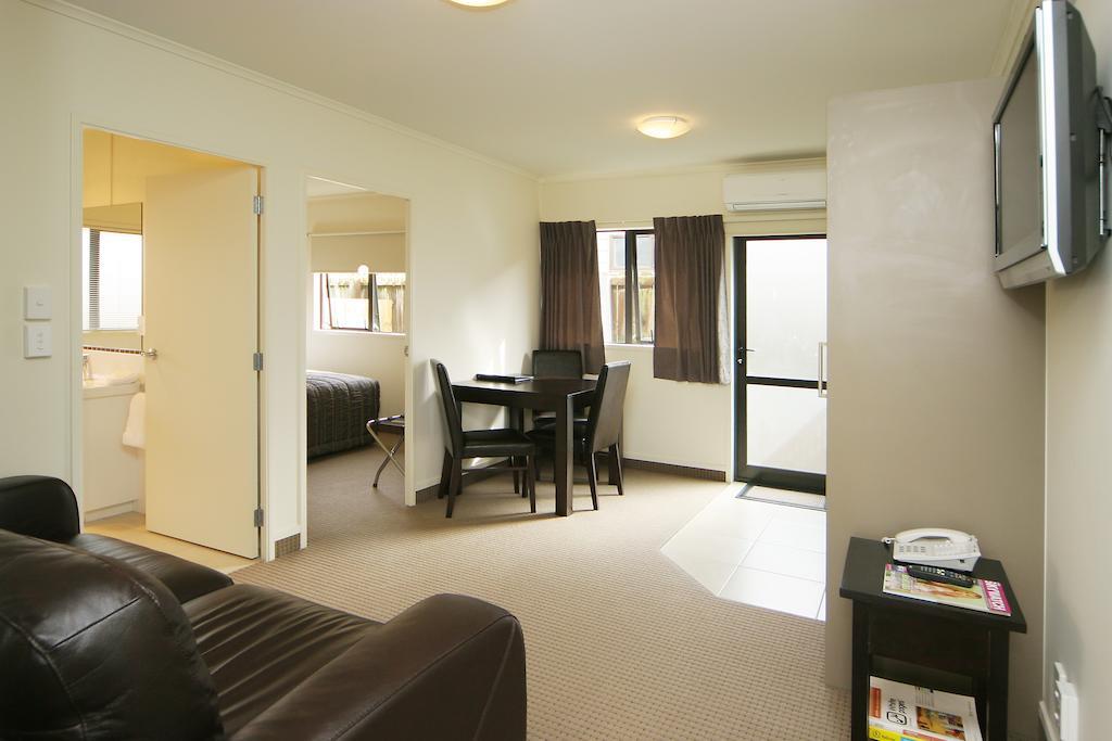 המילטון Ballinor Motor Inn חדר תמונה
