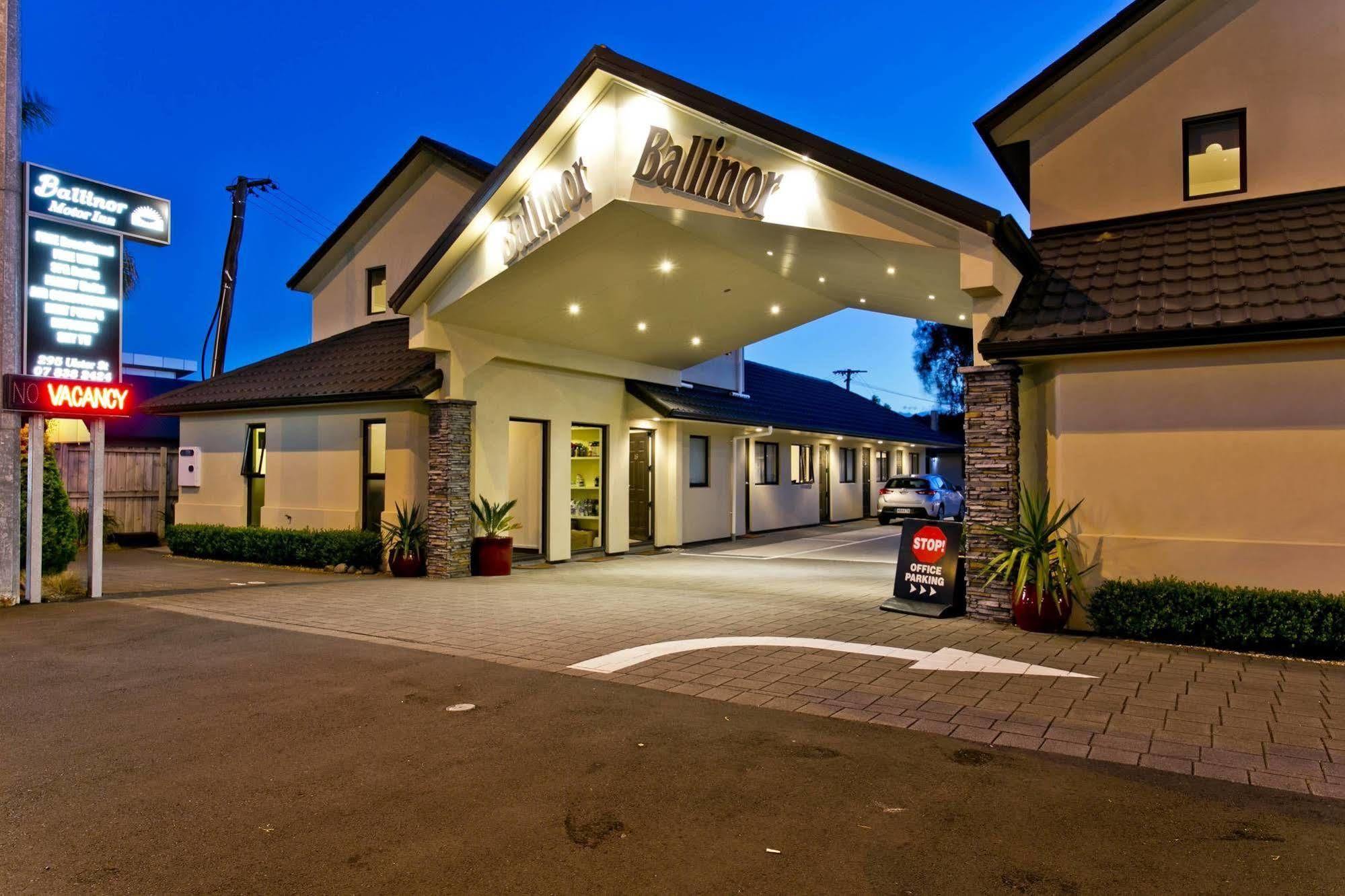 המילטון Ballinor Motor Inn מראה חיצוני תמונה