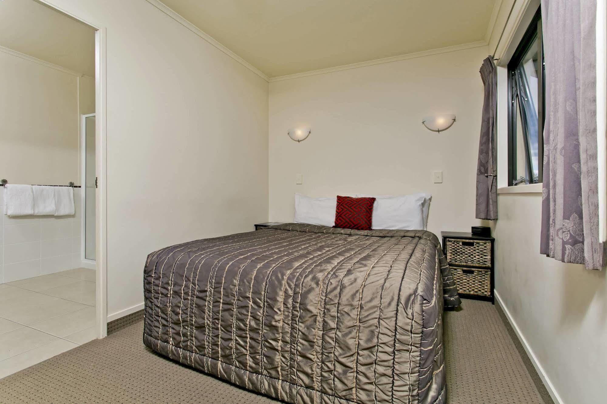 המילטון Ballinor Motor Inn מראה חיצוני תמונה